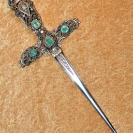 ﻿Magnificent Jeweled Medici Dagger, ca. 1840